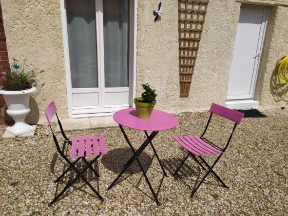 Gite De La Petite Forge Clevilliers Esterno foto